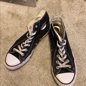 Black converse